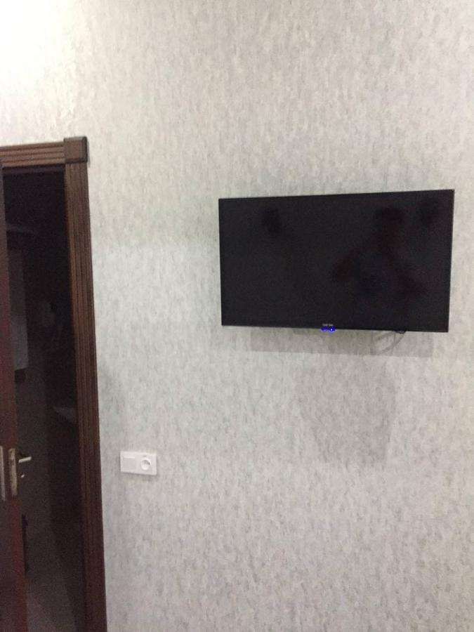 Western Suites Hotel Tashkent Esterno foto