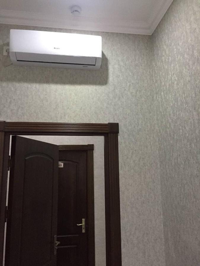 Western Suites Hotel Tashkent Esterno foto