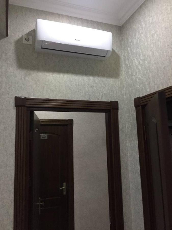Western Suites Hotel Tashkent Esterno foto