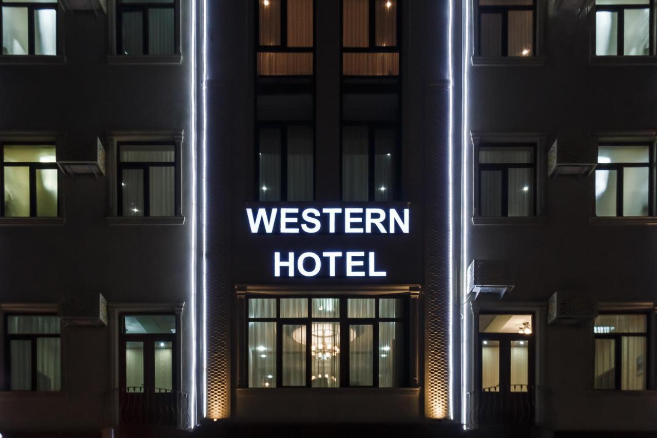 Western Suites Hotel Tashkent Esterno foto